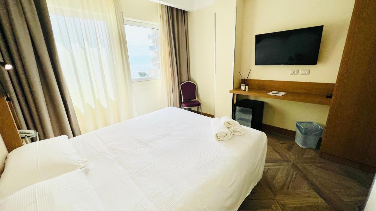 Sea Palace Hotel